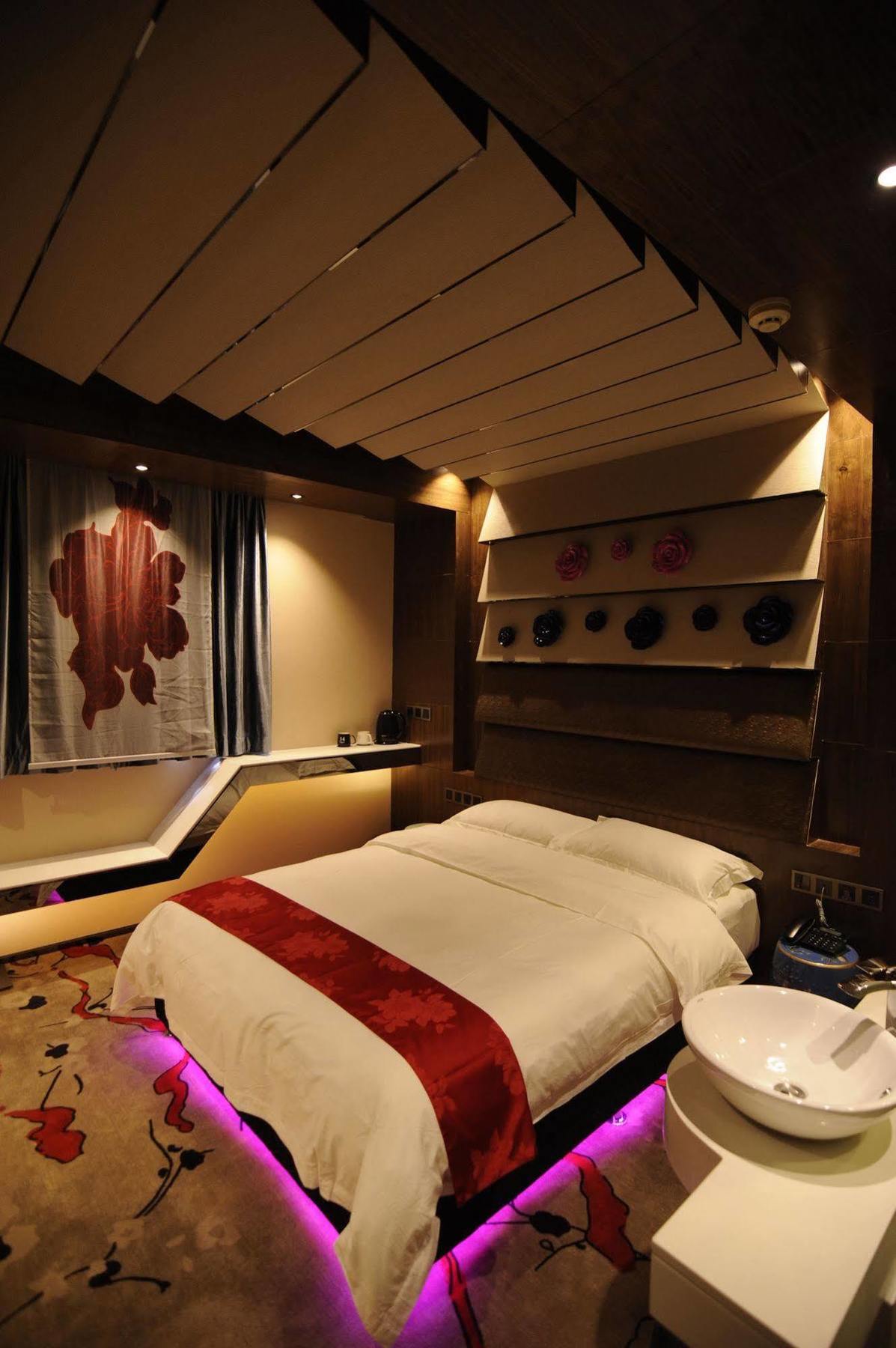 Secret Garden Hotel Guangzhou Exterior photo