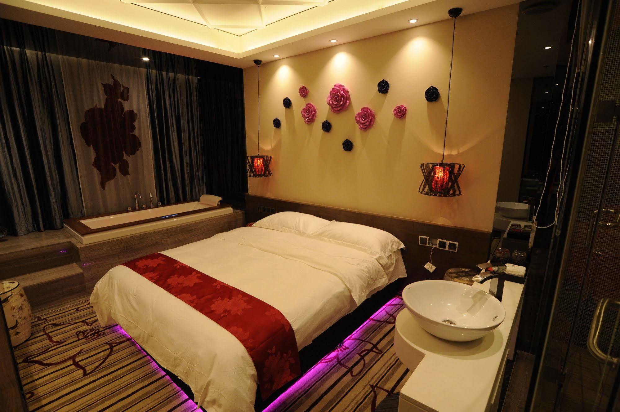 Secret Garden Hotel Guangzhou Exterior photo