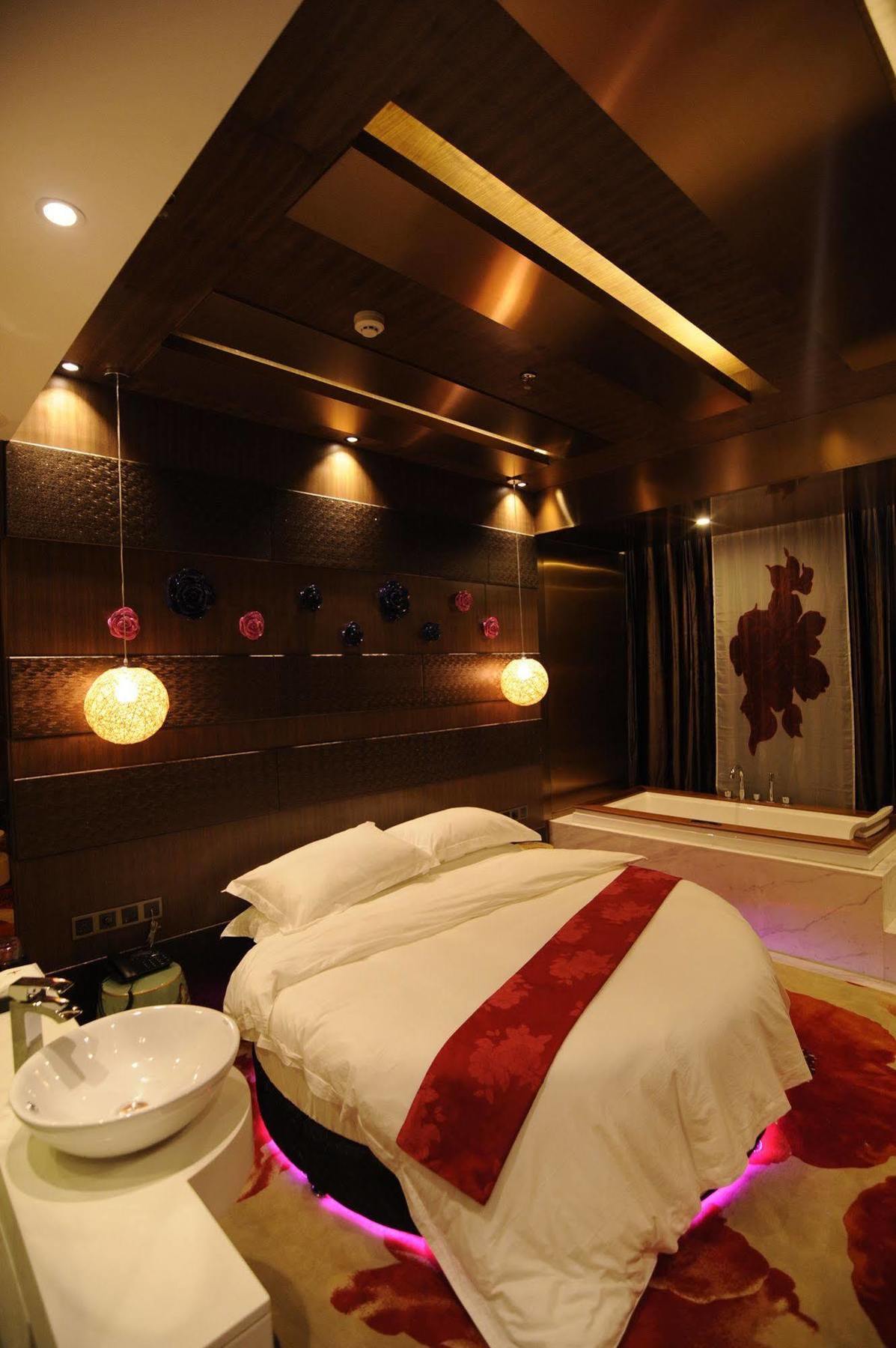 Secret Garden Hotel Guangzhou Exterior photo